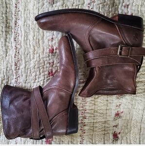 Frye slouch boot